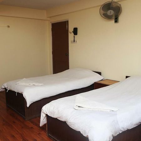 Kathmandu Madhuban Guest House Exteriör bild